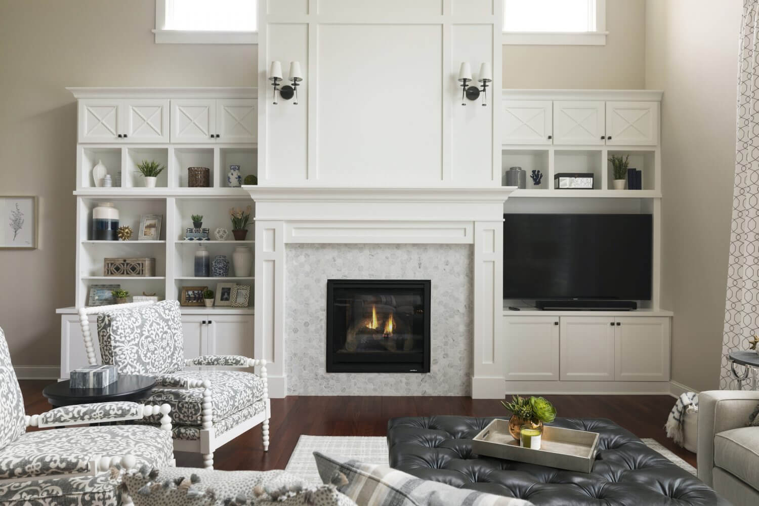 2 Story Living Room With Fireplace